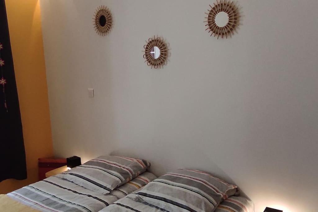Apartament Chez Ghys Eaux-Bonnes Zewnętrze zdjęcie