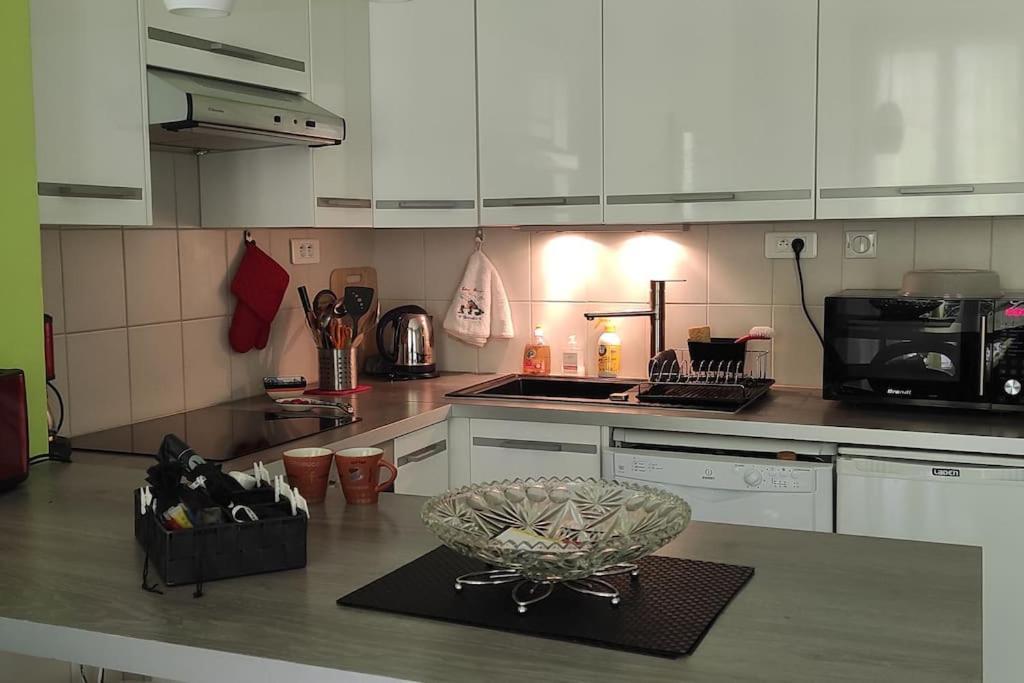 Apartament Chez Ghys Eaux-Bonnes Zewnętrze zdjęcie